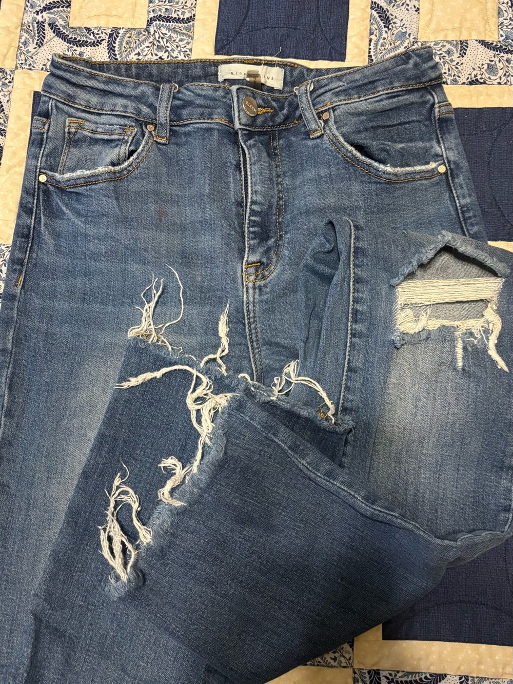 Straight Leg Distressed Women's Jeans in Medium Blue